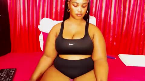 divinebooty93 online show from 04/22/26, 07:33