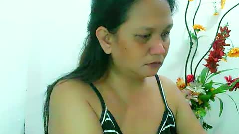     Divine Grace Close To Your Hear online show from 12/21/24, 02:26