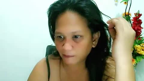     Divine Grace Close To Your Hear online show from 02/04/25, 12:29