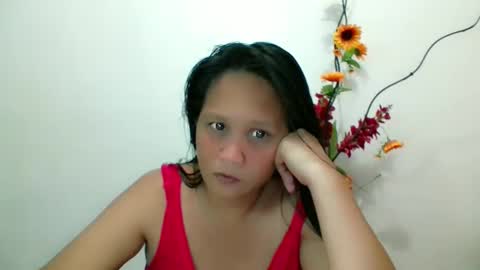     Divine Grace Close To Your Hear online show from 02/09/25, 03:32