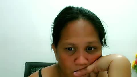     Divine Grace Close To Your Hear online show from 02/19/25, 02:33