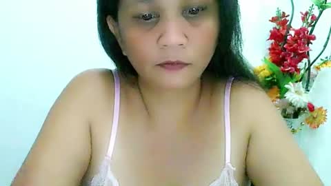     Divine Grace Close To Your Hear online show from 02/19/25, 03:27