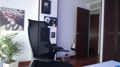 Hera online show from 02/11/26, 11:59