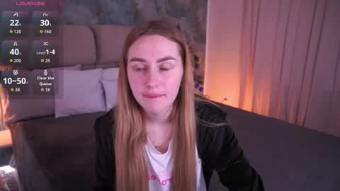 Snapshot of divinejasss chatting on 01/07/26, 07:27 DivineJasss online show from 01/07/26, 07:27