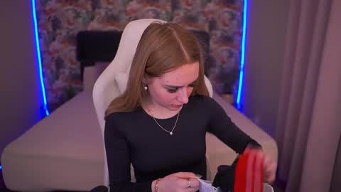 Snapshot of divinejasss chatting on 03/03/26, 08:59 DivineJasss online show from 03/03/26, 08:59