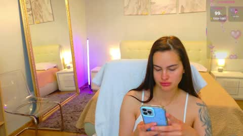 Snapshot of divineluxe chatting on 05/22/26, 03:46 Ivory Blue. online show from 05/22/26, 03:46