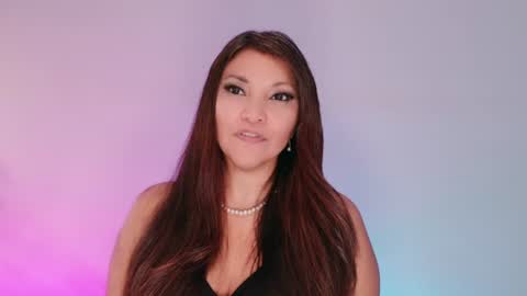 DivineLynn online show from 07/31/26, 08:30