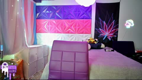 Jade Divyne online show from 12/06/24, 06:50