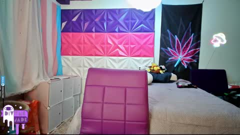 Jade Divyne online show from 12/06/24, 11:03