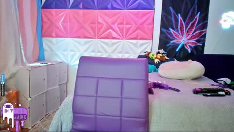 Jade Divyne online show from 12/08/24, 09:41