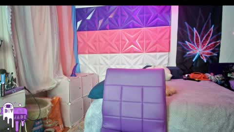 Jade Divyne online show from 12/27/24, 07:51