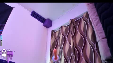 Jade Divyne online show from 02/15/25, 09:49