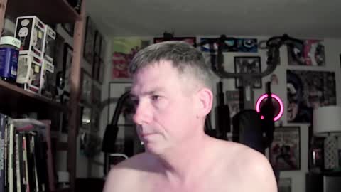 dix_handley_50 online show from 12/02/24, 12:29