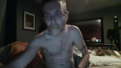 Snapshot of dixhexus chatting on 12/02/24, 04:42 Chris Williams online show from 12/02/24, 04:42