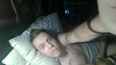 Snapshot of dixhexus chatting on 01/25/25, 04:45 Chris Williams online show from 01/25/25, 04:45