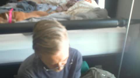 Snapshot of dixhexus chatting on 02/17/25, 04:59 Chris Williams online show from 02/17/25, 04:59