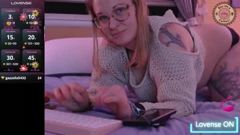 Snapshot of dixie_comanche chatting on 02/28/25, 03:48 dixie_comanche online show from 02/28/25, 03:48