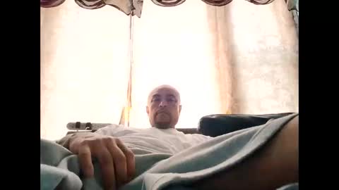 Snapshot of dixienormes chatting on 03/22/26, 09:18 dixienormes online show from 03/22/26, 09:18