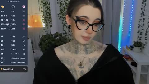Snapshot of dixipixi_ chatting on 05/07/26, 05:57 dixipixi_ online show from 05/07/26, 05:57