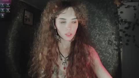 Dizer online show from 10/28/25, 03:14