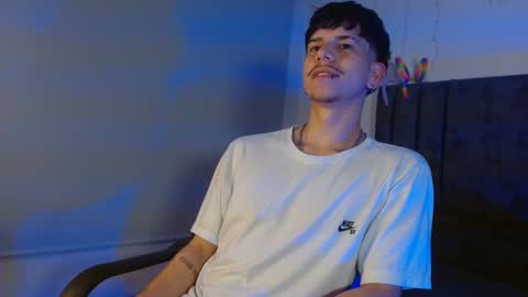 Snapshot of dj__bigd chatting on 10/17/25, 02:15 big d B online show from 10/17/25, 02:15