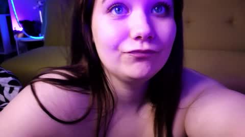 Jenia online show from 01/26/25, 12:22