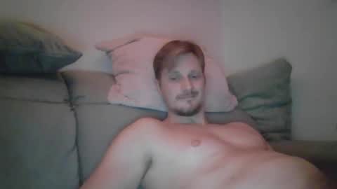 Snapshot of djo68686666 chatting on 11/12/25, 08:52 djo68686666 online show from 11/12/25, 08:52
