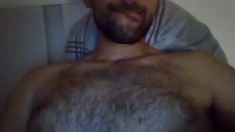Snapshot of djokitche chatting on 06/23/26, 05:55 djokitche online show from 06/23/26, 05:55