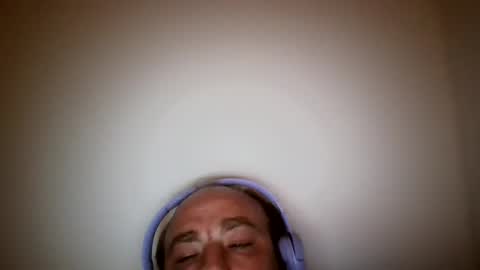 Snapshot of djschoor chatting on 09/18/25, 05:48 djschoor online show from 09/18/25, 05:48