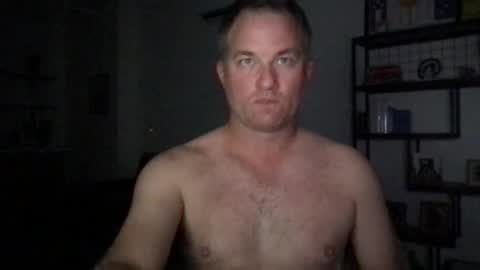 TriflinYoBitch online show from 09/10/25, 02:22