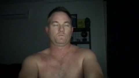 TriflinYoBitch online show from 10/22/25, 04:02