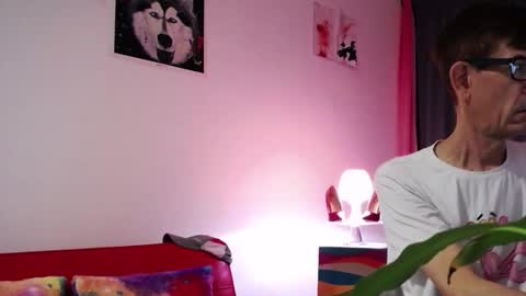 David Lucky 13  online show from 10/25/25, 02:08