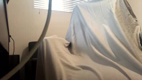 Donny online show from 10/05/25, 01:04