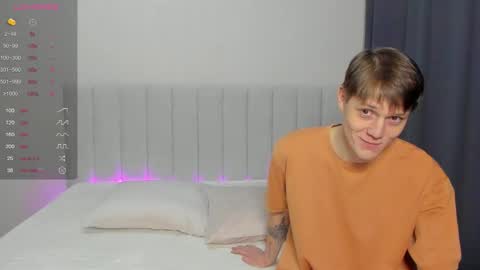 Polly and Kiriko online show from 12/18/25, 12:11