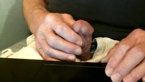 Doc online show from 06/20/26, 04:15