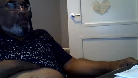 Snapshot of dofrank969 chatting on 06/18/26, 06:34 dofrank969 online show from 06/18/26, 06:34