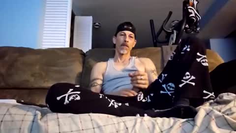 Snapshot of dogbone999081 chatting on 11/07/25, 07:52 dogbone999081 online show from 11/07/25, 07:52