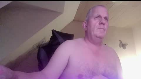 doggy2629 online show from 01/05/26, 05:27