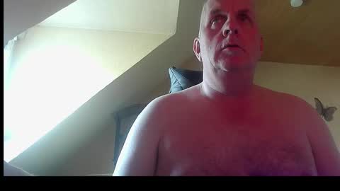 doggy2629 online show from 03/15/26, 09:15