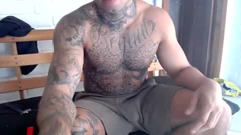 dogtattoo77 online show from 10/15/25, 10:04