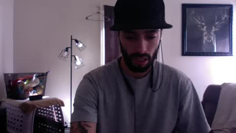 doingmek9 online show from 02/21/25, 02:38