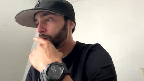 doingmek9 online show from 11/10/25, 03:22