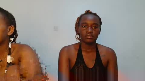 Dolce online show from 11/26/25, 09:10