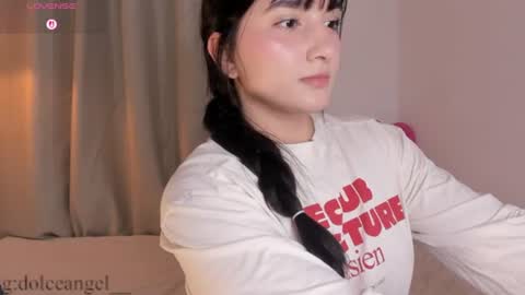 Snapshot of dolceangel__ chatting on 06/15/26, 03:20 Blair online show from 06/15/26, 03:20