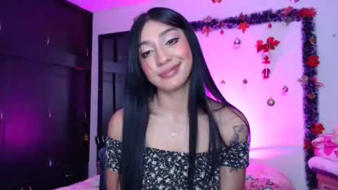 dolceclown_ online show from 12/21/24, 05:58