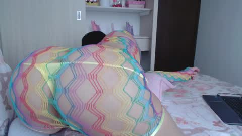 Dolcevainin online show from 12/27/24, 09:00