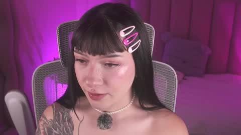 Dolcexx online show from 04/01/26, 07:33