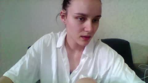dolcezza_ online show from 04/11/26, 09:24