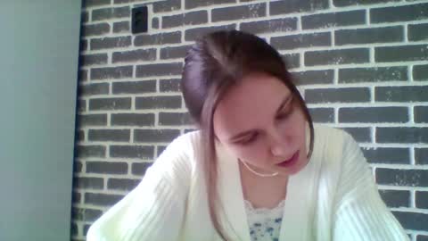 dolcezza_ online show from 04/20/26, 10:29