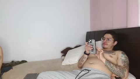 Snapshot of doll_and_sex chatting on 12/13/24, 04:00 Auro and Santiago online show from 12/13/24, 04:00